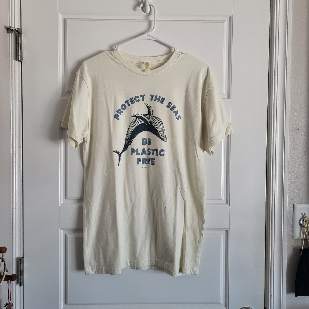 Wondery Tee - Save the Seas